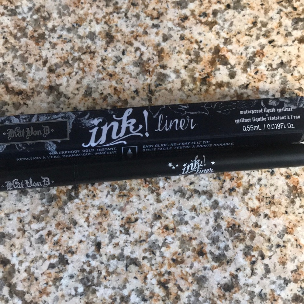 Kat von D ink liner